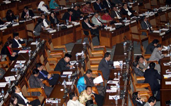 Politik Dinasti Bikin Parpol Jadi 