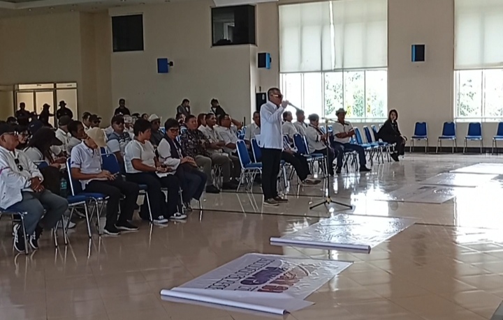 Aksi Gerakan Reformasi GMIM Desak Hein Arina Mundur